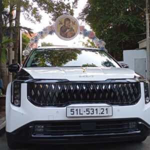 Thuê Xe Kia Carnival