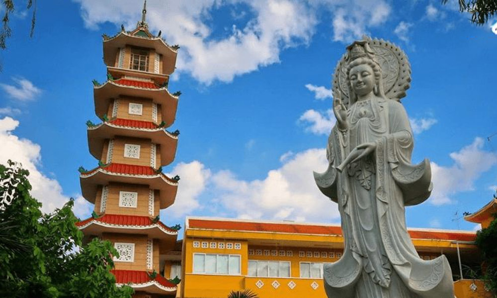 Chùa Xá Lợi – Ngôi Chùa Linh Thiêng Giữa Lòng Sài Gòn