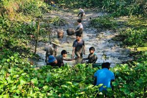 Thuê xe du lịch tại Thới Lai